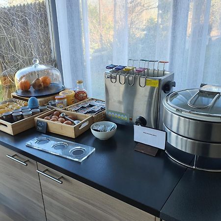 Logis - Hotel & Restaurant Des Lacs Paris Sud Viry-Châtillon 외부 사진