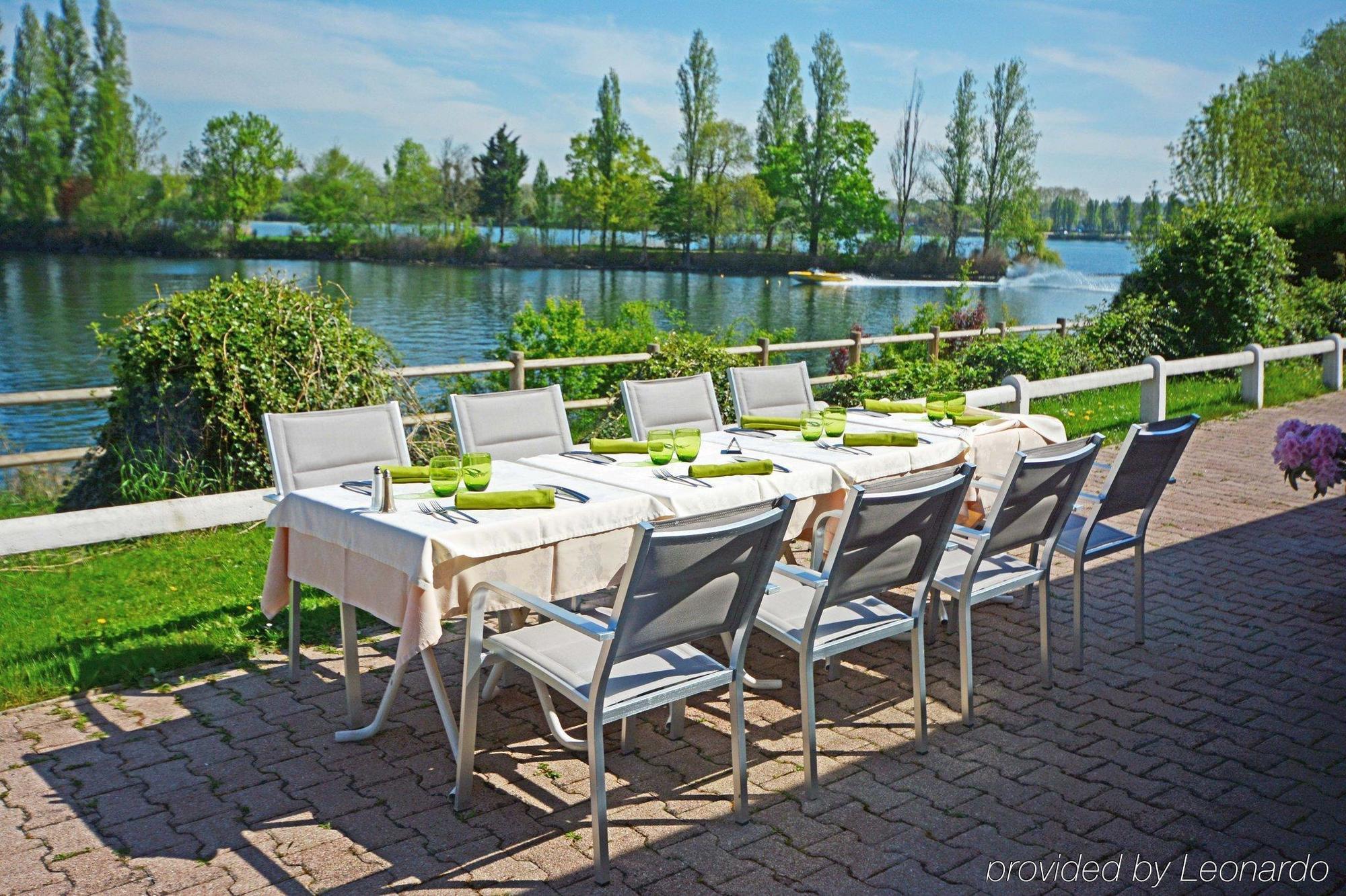 Logis - Hotel & Restaurant Des Lacs Paris Sud Viry-Châtillon 외부 사진
