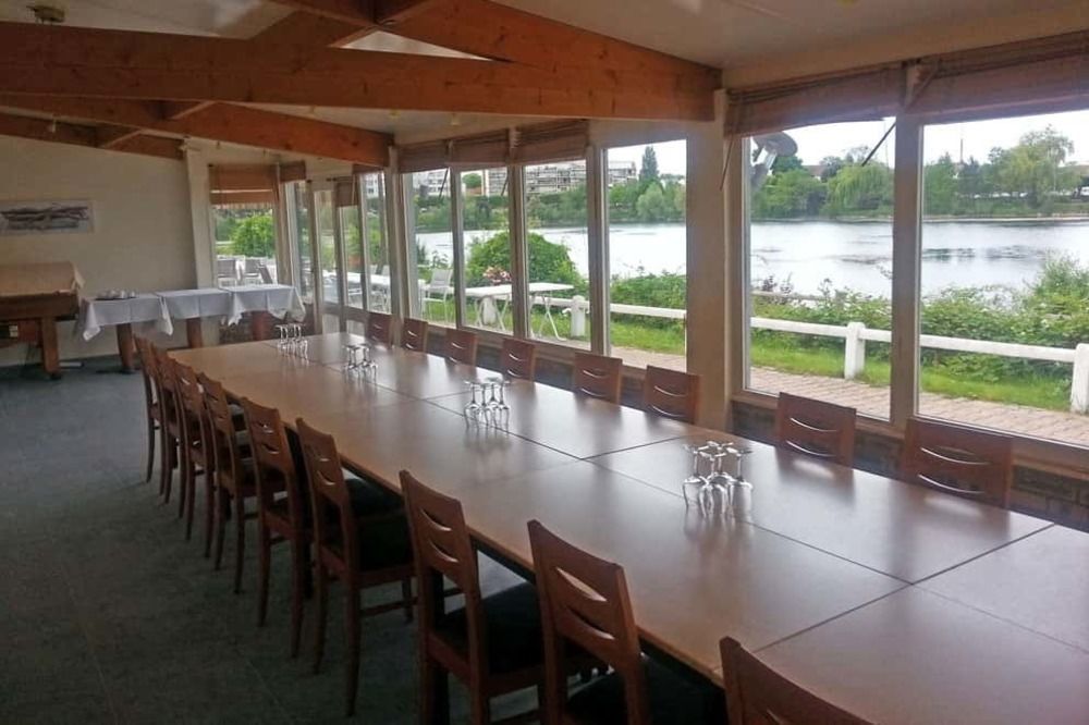 Logis - Hotel & Restaurant Des Lacs Paris Sud Viry-Châtillon 외부 사진