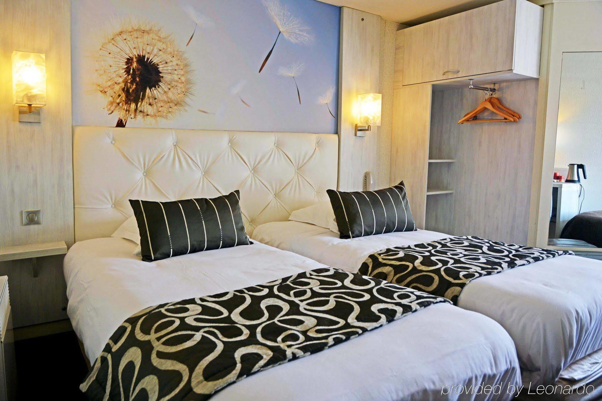 Logis - Hotel & Restaurant Des Lacs Paris Sud Viry-Châtillon 외부 사진